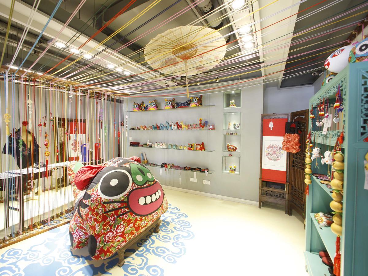 China Community Art Habitat Hotel Qingdao Bagian luar foto