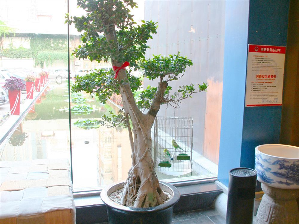 China Community Art Habitat Hotel Qingdao Bagian luar foto