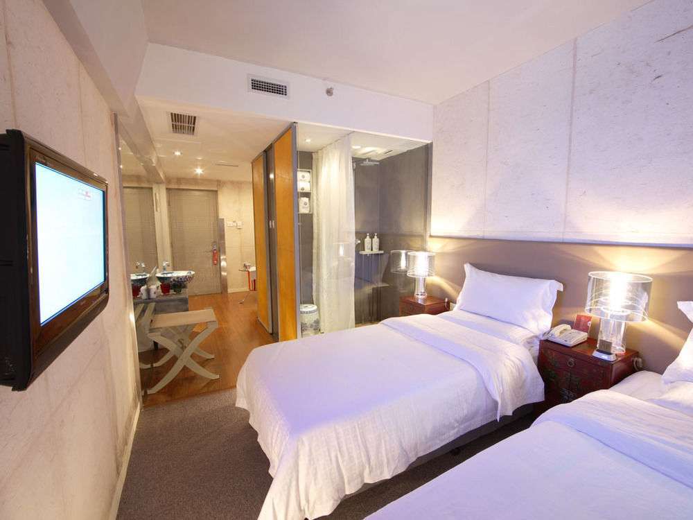 China Community Art Habitat Hotel Qingdao Bagian luar foto